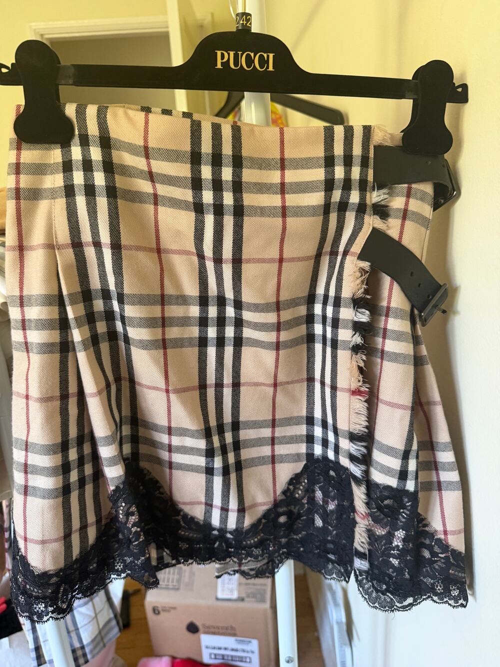 y2k vintage Burberry Nova Check Wool Skirt Lace Trim